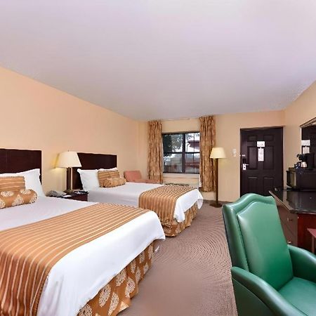 Americas Best Value Inn & Suites Victoria Kültér fotó