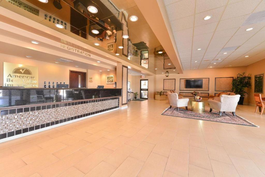 Americas Best Value Inn & Suites Victoria Kültér fotó