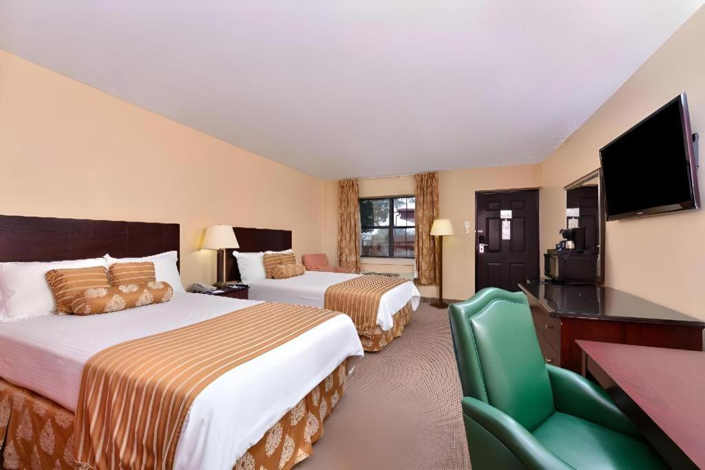 Americas Best Value Inn & Suites Victoria Kültér fotó